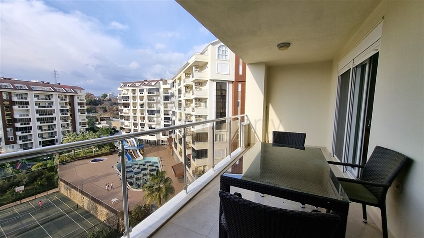 Zweizimmerwohnung in Avsallar 