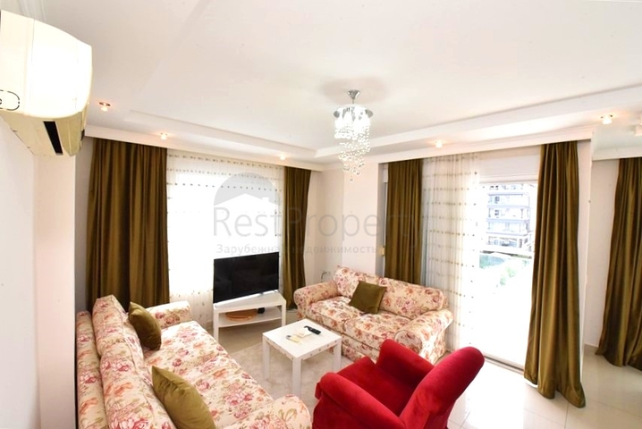 Wohnung 2+1 50 m vom Meer entfernt im Stadtteil Kestel 