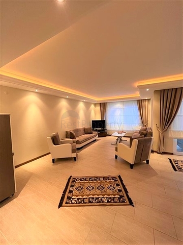 2+1 Wohnung in der ersten Zeile im Stadtteil Mahmutlar