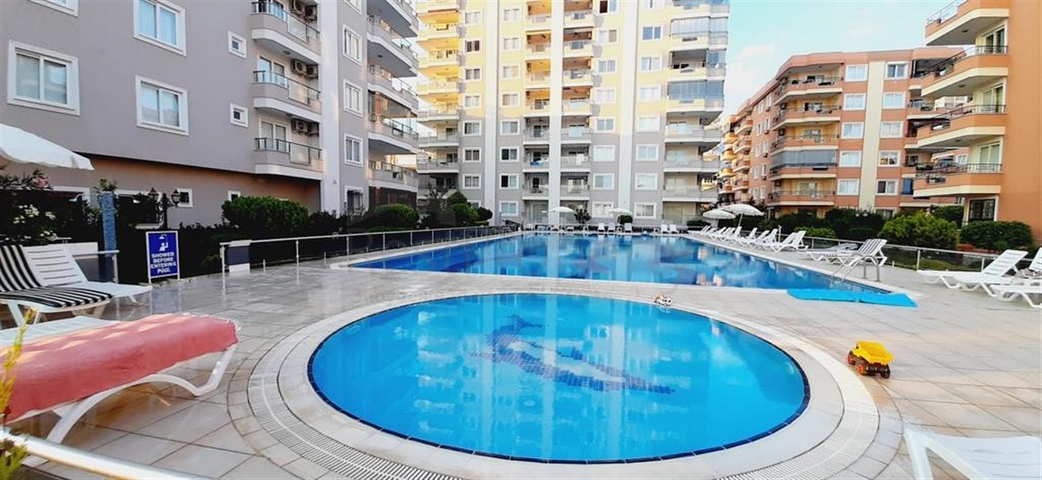 2+1 Wohnung in der ersten Zeile im Stadtteil Mahmutlar