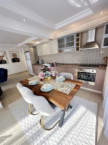 Geräumige 2+1-Wohnung im Stadtteil Oba