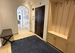 Geräumige 2+1-Wohnung im Stadtteil Oba