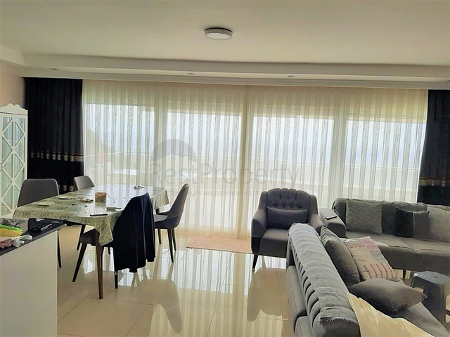 4+1 Penthouse mit Meerblick im Stadtteil Konakli