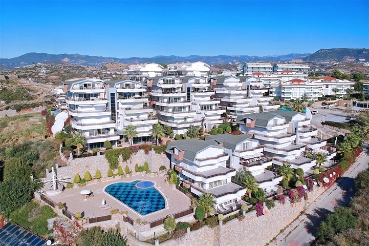 4+1 Penthouse mit Meerblick im Stadtteil Konakli