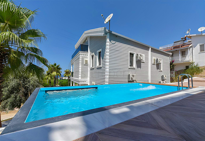 Möblierte 3+1 Villa in Kargicak