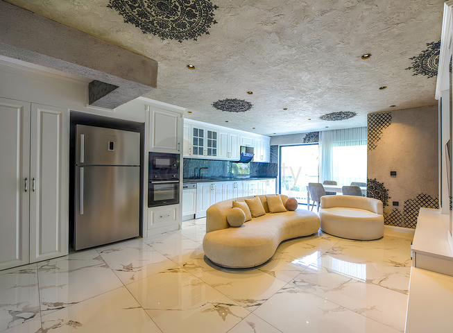 Möblierte 3+1 Villa in Kargicak