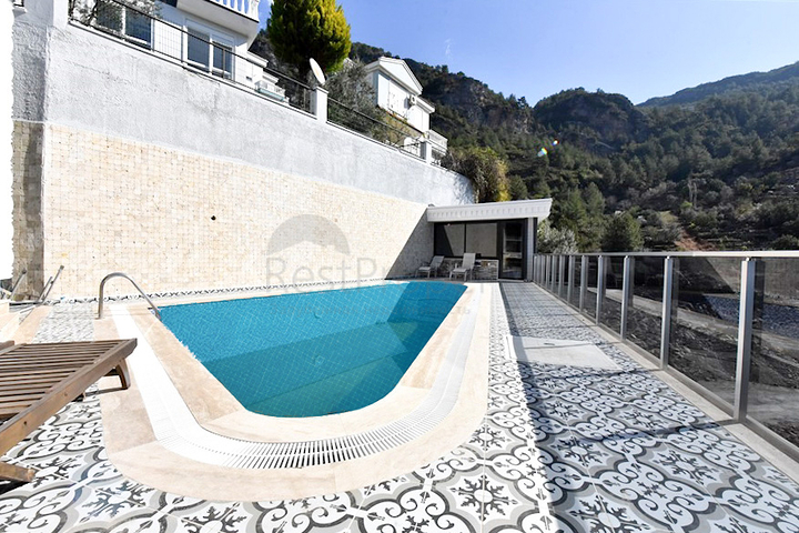 3+1 Villa im Zentrum von Alanya