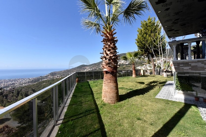 3+1 Villa im Zentrum von Alanya