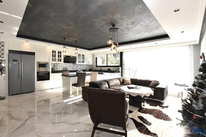 3+1 Villa im Zentrum von Alanya