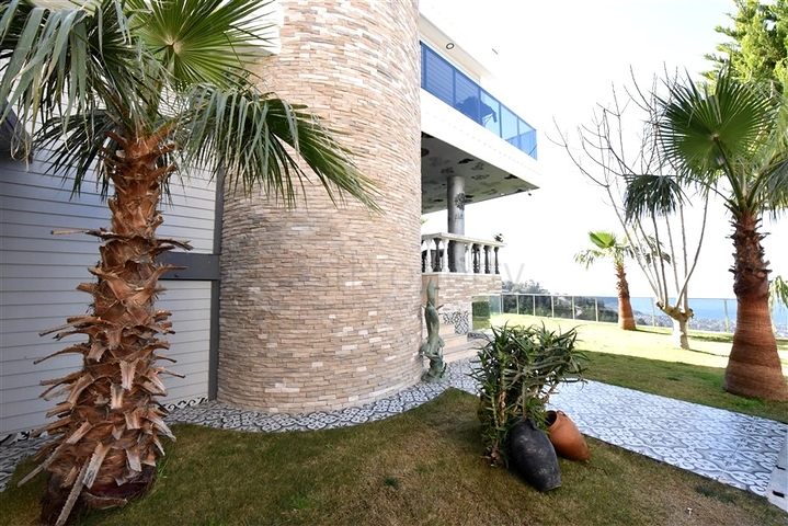 3+1 Villa im Zentrum von Alanya