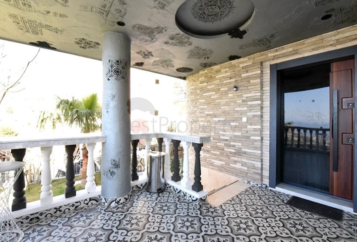 3+1 Villa im Zentrum von Alanya