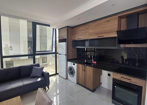 Möblierte 2+1-Wohnung in einem neuen Komplex im Stadtteil Oba