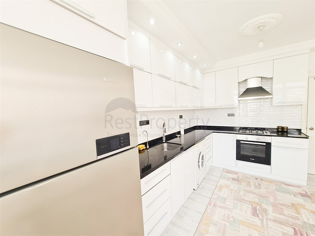 Helle, geräumige Wohnung im europäischen Viertel von Tosmur