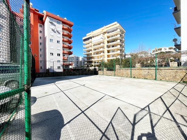 Helle, geräumige Wohnung im europäischen Viertel von Tosmur