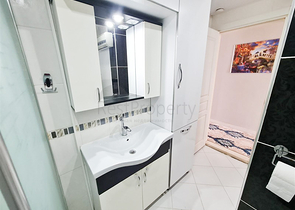 Helle, geräumige Wohnung im europäischen Viertel von Tosmur