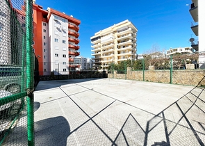 Helle, geräumige Wohnung im europäischen Viertel von Tosmur