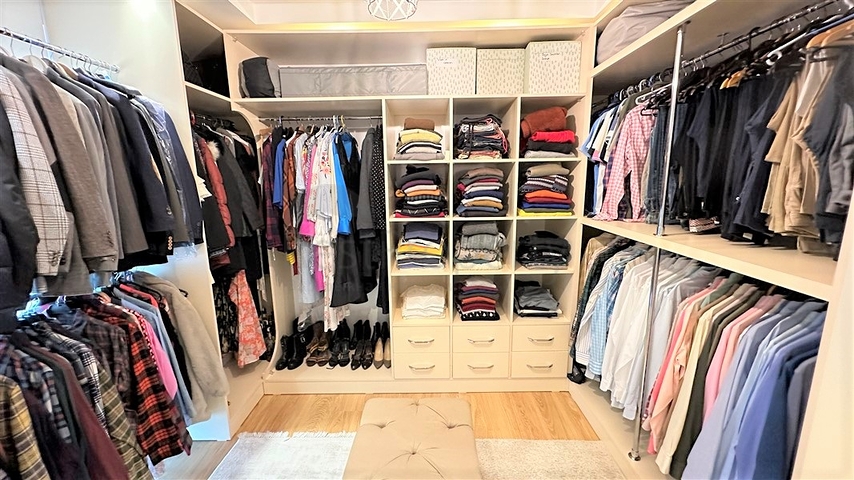 Geräumige Wohnung mit Designer-Renovierung