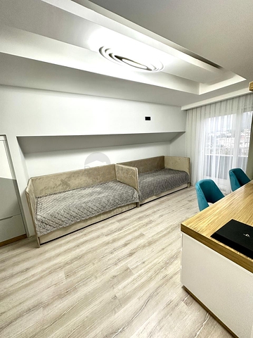 Geräumiges 3+1 Penthouse in der Nähe von Oba