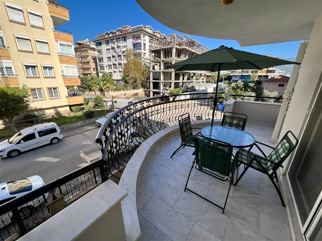 Wohnung 2+1 500 m vom Meer entfernt im Stadtteil Oba