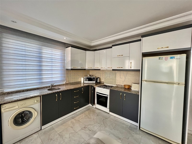 Wohnung 2+1 500 m vom Meer entfernt im Stadtteil Oba