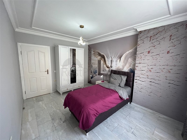 Wohnung 2+1 500 m vom Meer entfernt im Stadtteil Oba