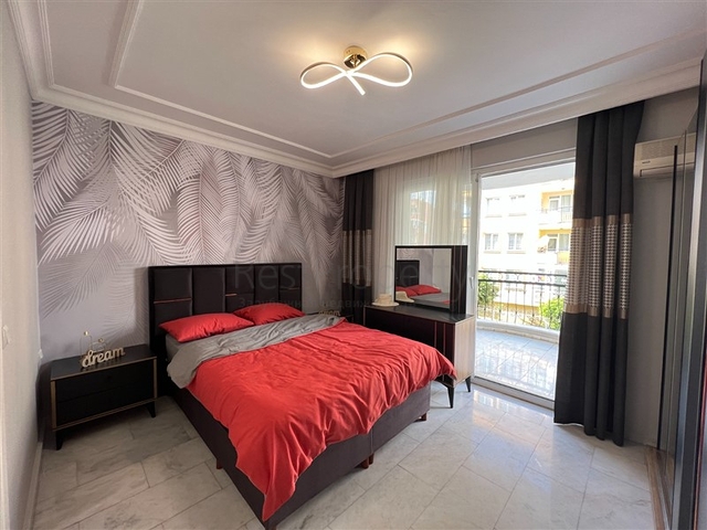 Wohnung 2+1 500 m vom Meer entfernt im Stadtteil Oba