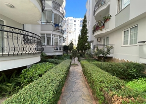 Wohnung 2+1 500 m vom Meer entfernt im Stadtteil Oba