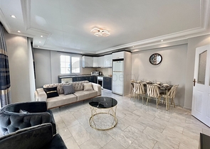 Wohnung 2+1 500 m vom Meer entfernt im Stadtteil Oba