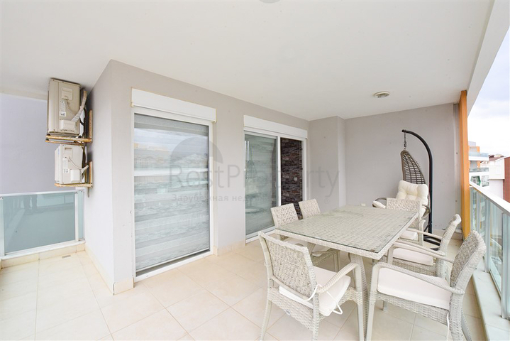 Geräumige 4+1-Wohnung in Avsallar