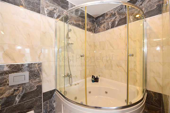 Geräumige 4+1-Wohnung in Avsallar