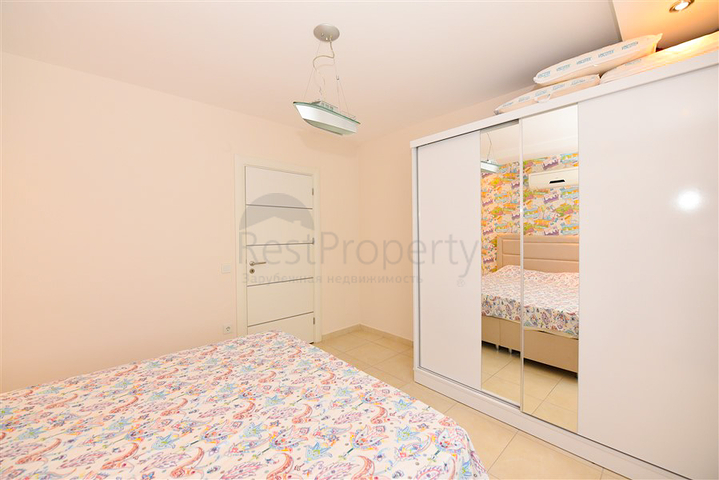 Geräumige 4+1-Wohnung in Avsallar