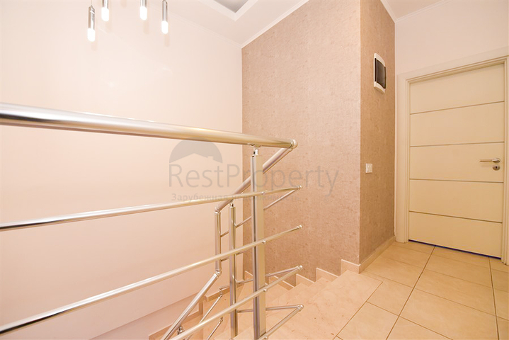 Geräumige 4+1-Wohnung in Avsallar