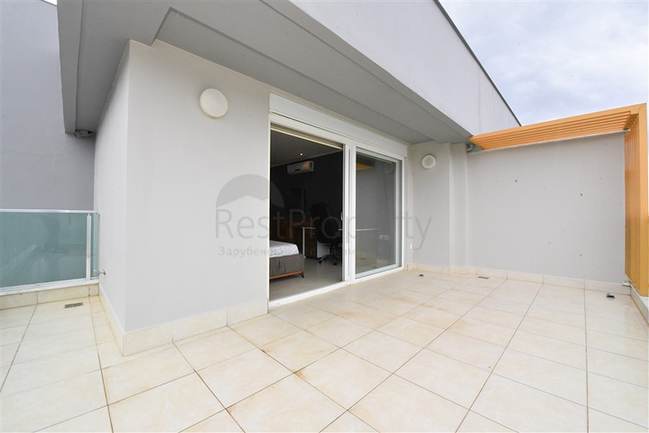 Geräumige 4+1-Wohnung in Avsallar