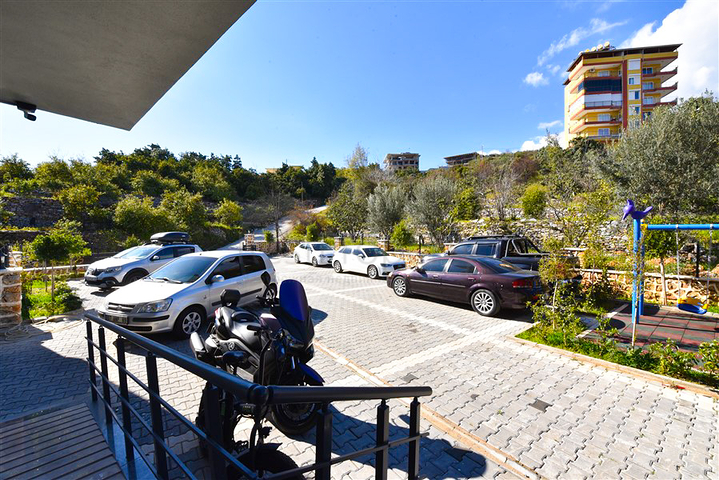 Geräumiges 4+1 Penthouse in Dschikkilli