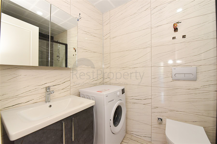 Geräumiges 4+1 Penthouse in Dschikkilli