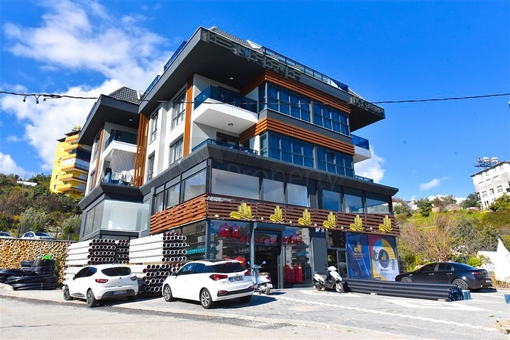 Geräumiges 4+1 Penthouse in Dschikkilli