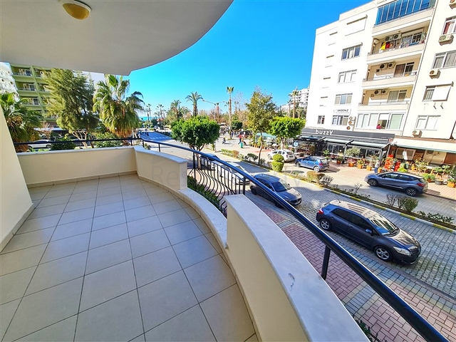 Geräumige 2+1 Wohnung im Stadtteil Mahmutlar