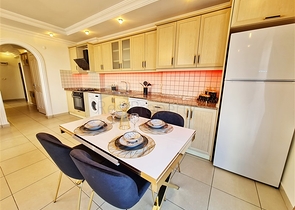 Geräumige 2+1 Wohnung im Stadtteil Mahmutlar