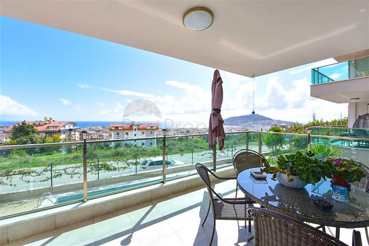 Wohnung zum Verkauf 3+1 im Zentrum von Alanya Wohnung zum Verkauf 3+1 im Zentrum von Alanya