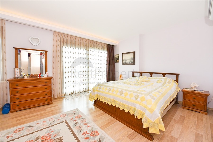 Wohnung zum Verkauf 3+1 im Zentrum von Alanya Wohnung zum Verkauf 3+1 im Zentrum von Alanya