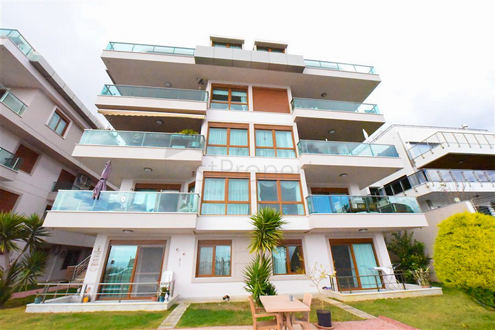 Wohnung zum Verkauf 3+1 im Zentrum von Alanya Wohnung zum Verkauf 3+1 im Zentrum von Alanya