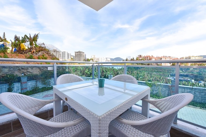 1+1 600 m zum Meer in Mahmutlar