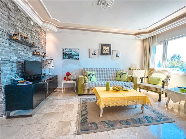 Möblierte 2+1-Wohnung in Mahmutlar