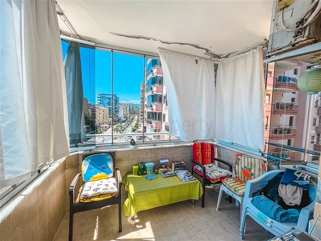 Möblierte 2+1-Wohnung in Mahmutlar