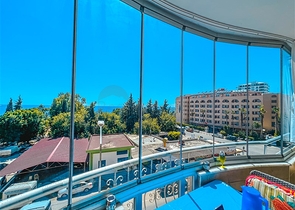 Möblierte 2+1-Wohnung in Mahmutlar