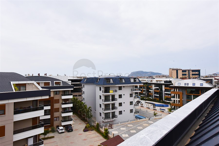 Apartment 4+1 in Oba 