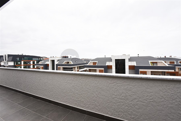 Apartment 4+1 in Oba 