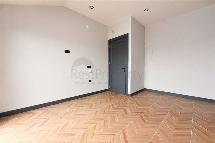 Apartment 4+1 in Oba 