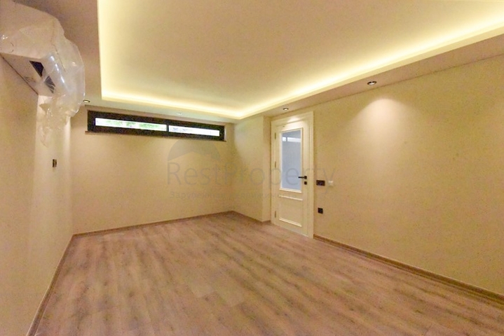 Gartenduplex auf Cleopatra