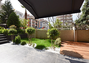 Gartenduplex auf Cleopatra